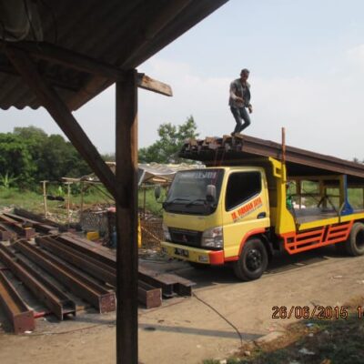pekerjaan rumah kost 4 lantai di tangerang